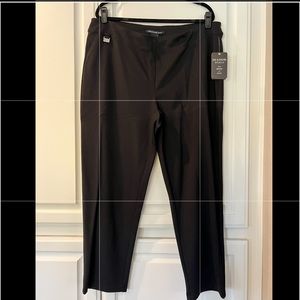 Zac and Rach Woman Pull On Dress Pants 2X - Black